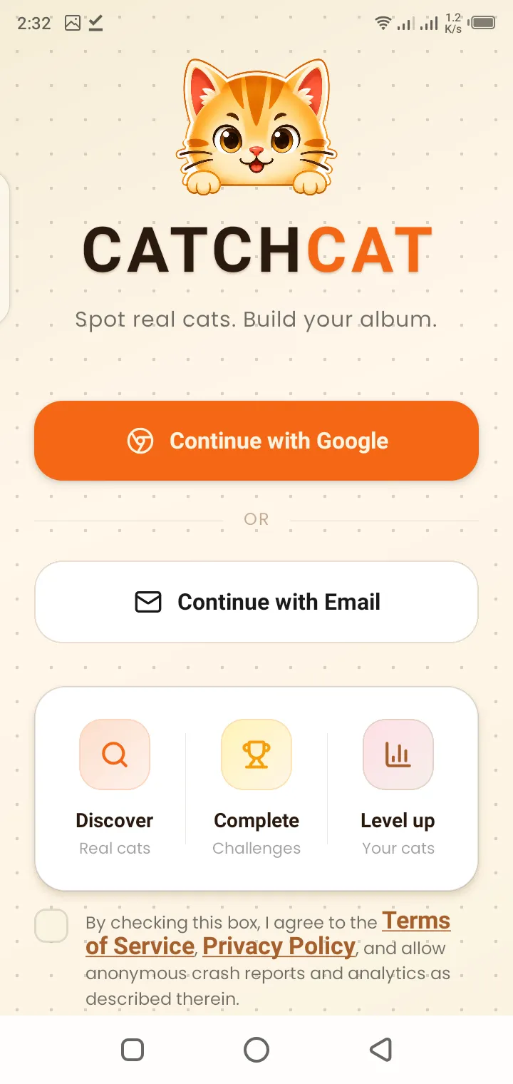 CatchCat APK home interface with real cat discovery features